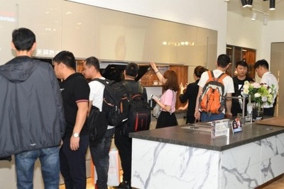 丽博展会盛况 新品首秀引爆市场，现场订单创新高